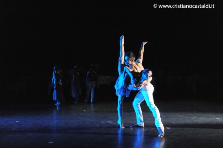 Compagnia EXCURSUS DIES FESTI Spettacolo di danza contemporanea
