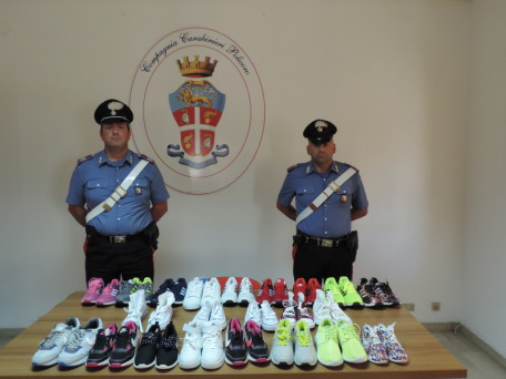 carabinieri scarpe