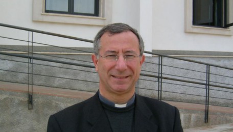 Rev.do Pino Caiazzo – foto CrotoneNews (www.crotonenews.com)