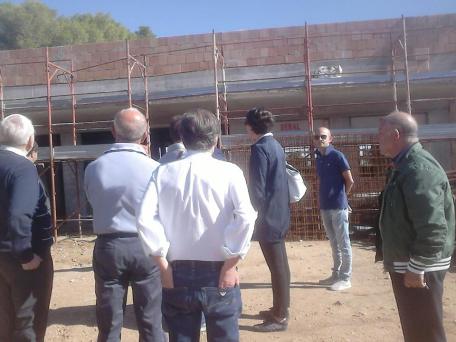 Il Sindaco presso il cantiere del Centro Dialisi a Tinchi