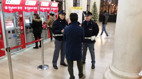 polizia ferroviaria bari