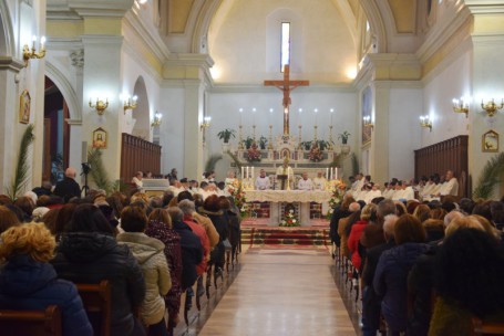 messa crismale vescovo
