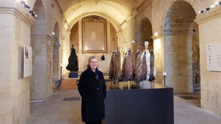 Louise Manzon e mostra Aiòn nei Sassi a San Pietro Barisano