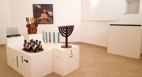 Lumi di Chanukkah allestimento Fondazione Sassi 1