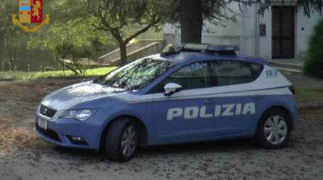 polizia auto