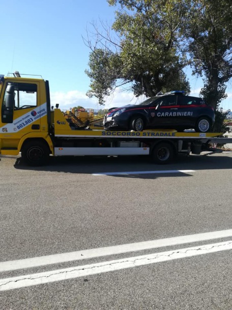 auto carabinieri