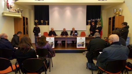 conferenza stampa (Medium)