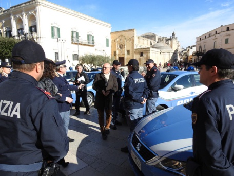 polizia piazza vittorio veneto matera