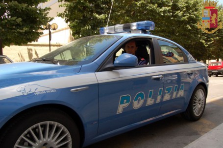 Volante in via Tasso polizia