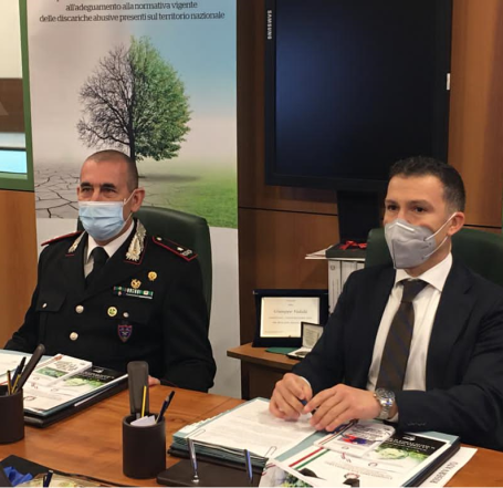 foto firma protocollo fra Commissario straordinario Bonifica Discariche ...