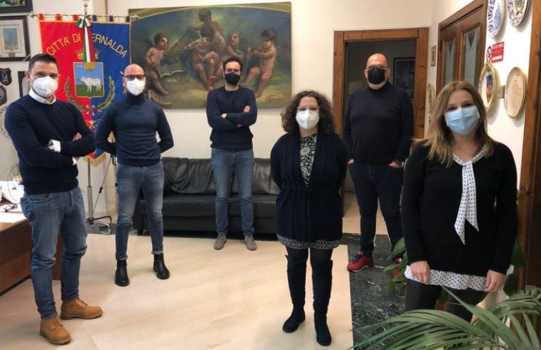 La protezione civile incontri di due candidati sindaco La protezione civile incontri di due candidati sindaco